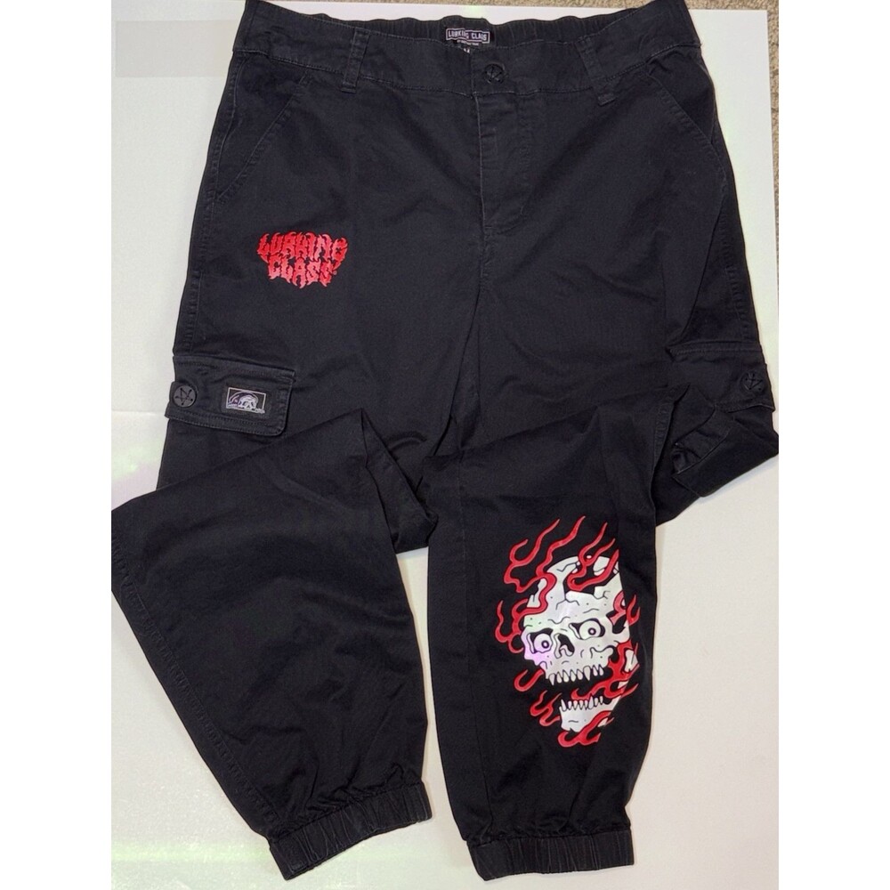 Dickies Black Cargo Pants with Skull Graphics